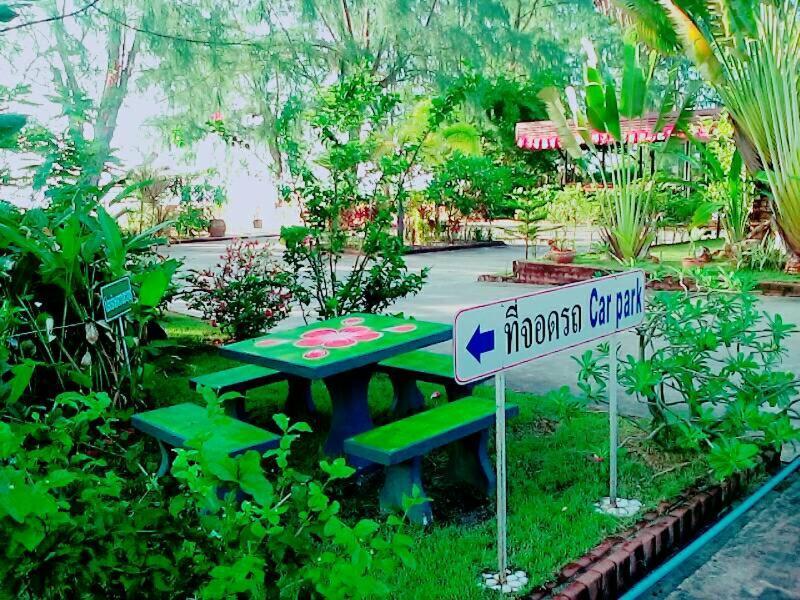Had Lamae Resort Ban Pak Nam Lamae 外观 照片