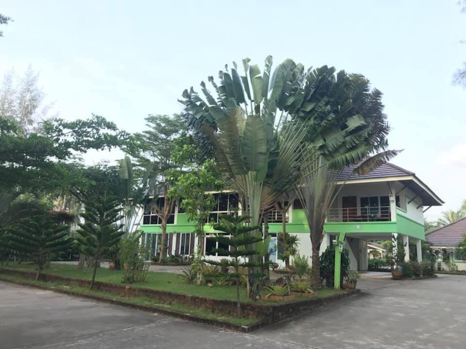 Had Lamae Resort Ban Pak Nam Lamae 外观 照片